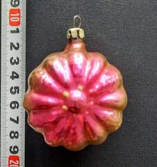 Советская ёлочная игрушка "Цветок розовый 2"