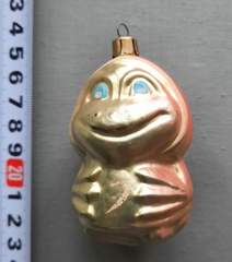 Советская ёлочная игрушка "Лягушка из набора Теремок 3"