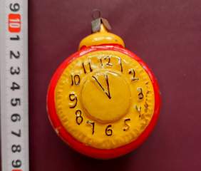 Советская ёлочная игрушка "Часы "5 минут" 2"