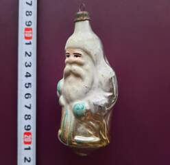 Советская ёлочная игрушка "Дед Мороз с мешком"