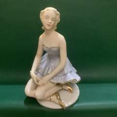 Фарфоровая статуэтка "Балерина " из Германии