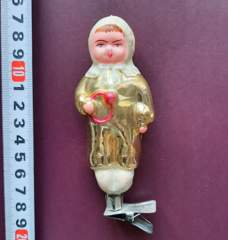 Советская ёлочная игрушка "Малыш с погремушкой крупный 3"