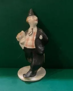 Фарфоровая статуэтка «Клоун Карандаш.»