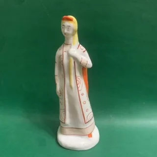 Девушка с косой
